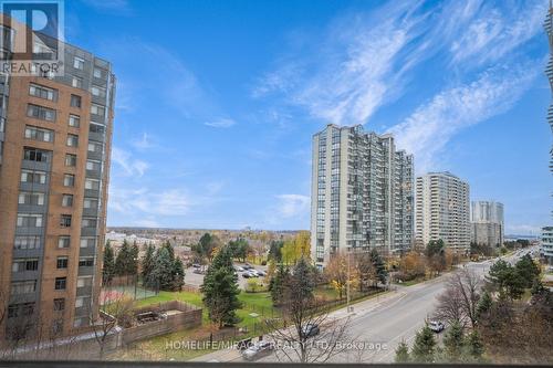 701 - 325 Webb Drive, Mississauga, ON 