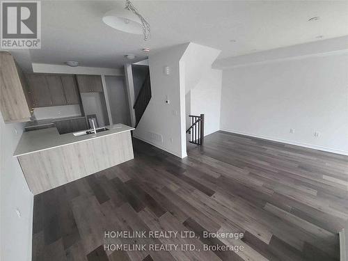 121 - 61 Soho Street, Hamilton, ON - Indoor Photo Showing Other Room