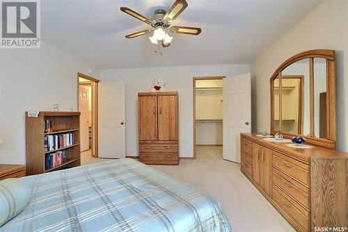 214 960 Assiniboine Avenue, Regina, SK - Indoor Photo Showing Bedroom