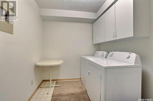 214 960 Assiniboine Avenue, Regina, SK - Indoor Photo Showing Laundry Room