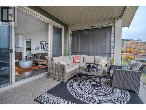 1172 Frost Road, Kelowna, BC - Outdoor With Deck Patio Veranda With Exterior