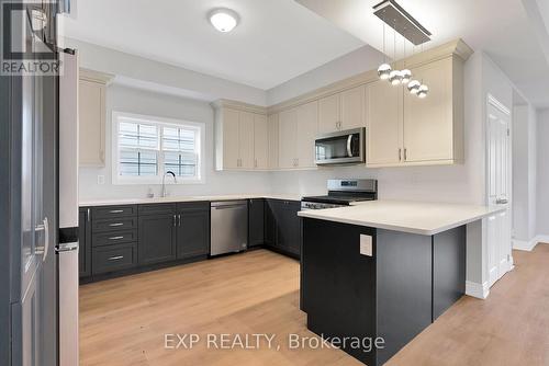 941 John Fairhurst Boulevard S, Cobourg, ON - Indoor Photo Showing Kitchen With Upgraded Kitchen