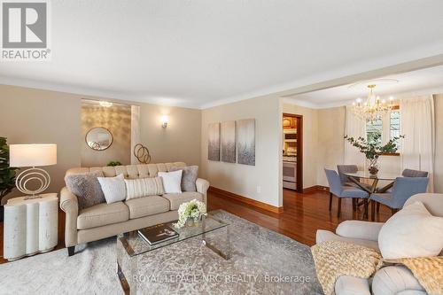 247 Concession 7 Road, Niagara-On-The-Lake (104 - Rural), ON - Indoor Photo Showing Living Room