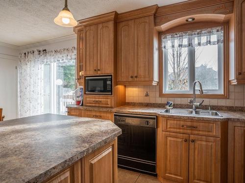 Kitchen - 1180 159E Rue, Saint-Georges, QC - Indoor Photo Showing Kitchen With Double Sink