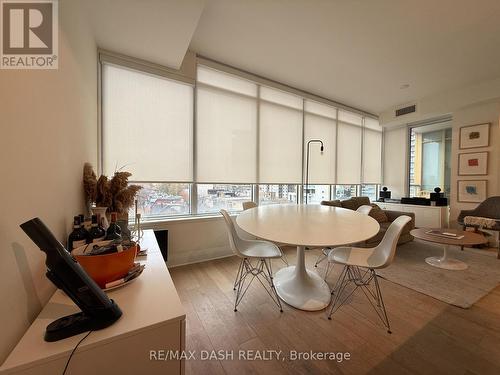 609 - 151 Avenue Road, Toronto, ON - Indoor Photo Showing Dining Room