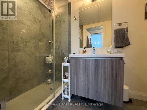 609 - 151 Avenue Road, Toronto, ON - Indoor Photo Showing Bathroom