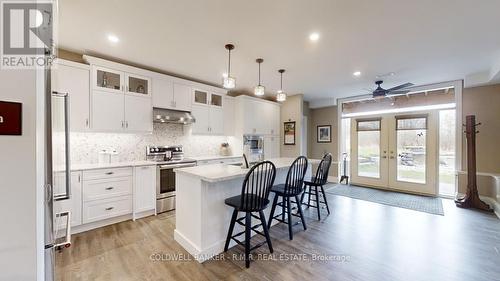 470 Blue Mountain Road, Uxbridge, ON - Indoor Photo Showing Kitchen With Upgraded Kitchen