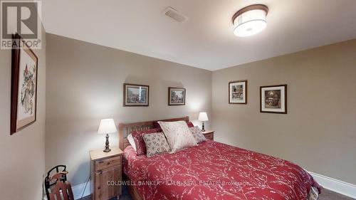 470 Blue Mountain Road, Uxbridge, ON - Indoor Photo Showing Bedroom