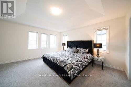 1430 Stillmeadow Lane, Pickering, ON - Indoor Photo Showing Bedroom