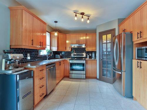 Kitchen - 44 Rue Marguerite, Saint-Jean-Sur-Richelieu, QC - Indoor Photo Showing Kitchen