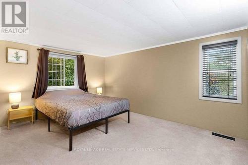 7011 Highway 6, Northern Bruce Peninsula, ON - Indoor Photo Showing Bedroom