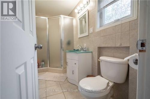 6399 Cairn View Road, South Glengarry, ON - Indoor Photo Showing Bathroom