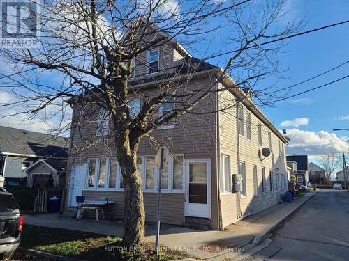 67 Seventh Street, Welland, ON - Outdoor With Facade