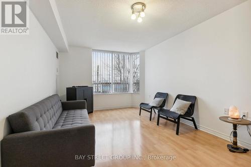 306 - 3088 Kennedy Road, Toronto, ON - Indoor