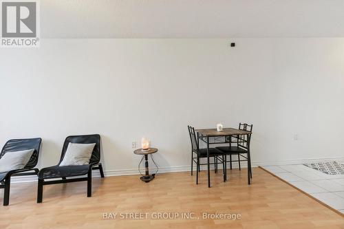 306 - 3088 Kennedy Road, Toronto, ON - Indoor