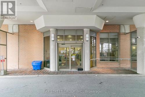 306 - 3088 Kennedy Road, Toronto, ON -  With Exterior