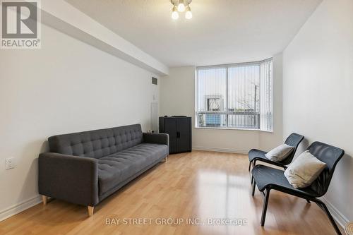 306 - 3088 Kennedy Road, Toronto, ON - Indoor