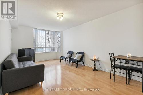 306 - 3088 Kennedy Road, Toronto, ON - Indoor