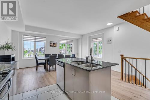 201 Harding Park Street, Newmarket, ON - Indoor Photo Showing Kitchen With Double Sink