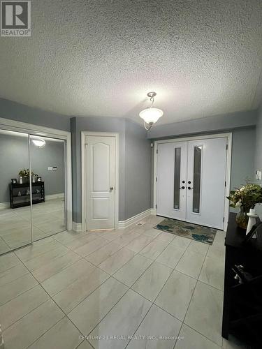 3265 Country Lane, Whitby, ON - Indoor Photo Showing Other Room