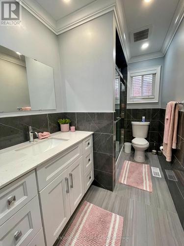 3265 Country Lane, Whitby, ON - Indoor Photo Showing Bathroom