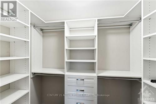 29 Malachigan Crescent, Ottawa, ON - Indoor With Storage