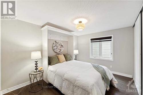 29 Malachigan Crescent, Ottawa, ON - Indoor Photo Showing Bedroom