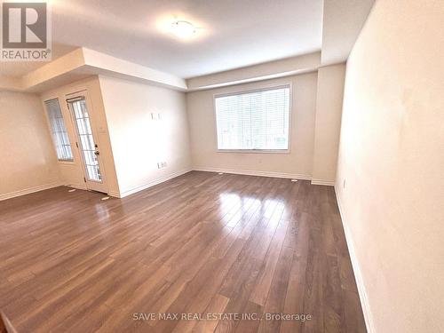 263 Casson Point, Milton, ON - Indoor Photo Showing Other Room