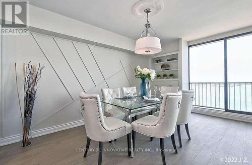 3009 - 33 Harbour Square, Toronto, ON - Indoor Photo Showing Dining Room