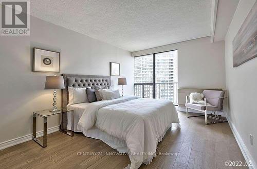 3009 - 33 Harbour Square, Toronto, ON - Indoor Photo Showing Bedroom