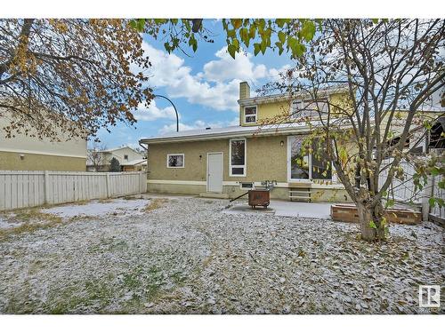 3833 85 St Nw, Edmonton, AB - Outdoor