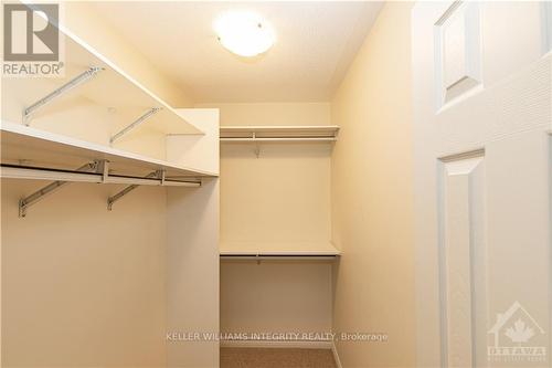 919 Bunchberry Way, Ottawa, ON - Indoor With Storage