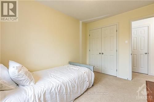 919 Bunchberry Way, Ottawa, ON - Indoor Photo Showing Bedroom