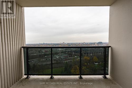 1712 - 530 Lolita Gardens, Mississauga, ON - Outdoor With Balcony