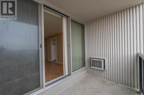 1712 - 530 Lolita Gardens, Mississauga, ON - Outdoor With Balcony With Exterior