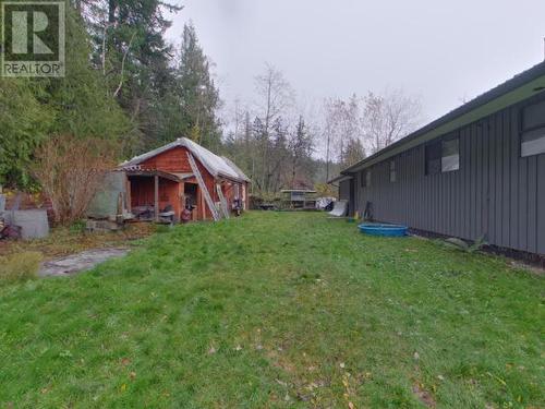 5953 Skeena Street, Powell River, BC - Outdoor