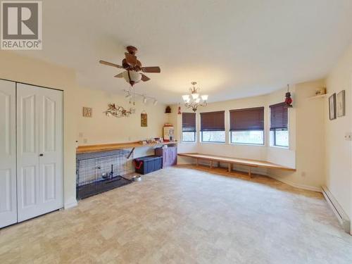 5953 Skeena Street, Powell River, BC - Indoor