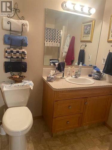 Second Bathroom - 305, 5300 48 Street, Red Deer, AB 