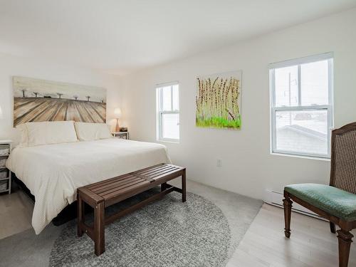 Chambre Ã Â coucher - 217 Route 199, Les Îles-De-La-Madeleine, QC - Indoor Photo Showing Bedroom