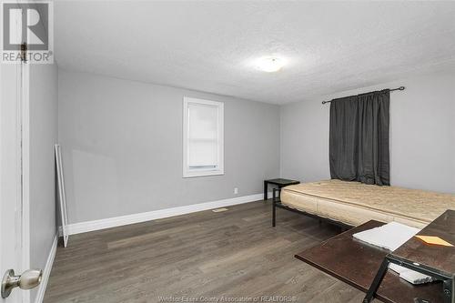 568 Tournier Street, Windsor, ON - Indoor