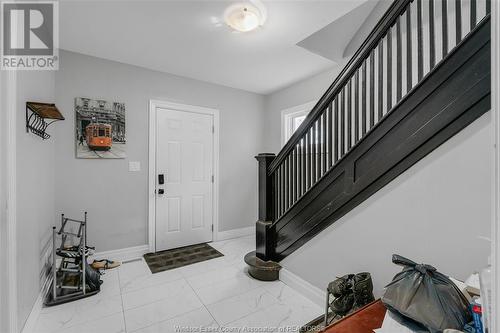 568 Tournier Street, Windsor, ON - Indoor Photo Showing Other Room