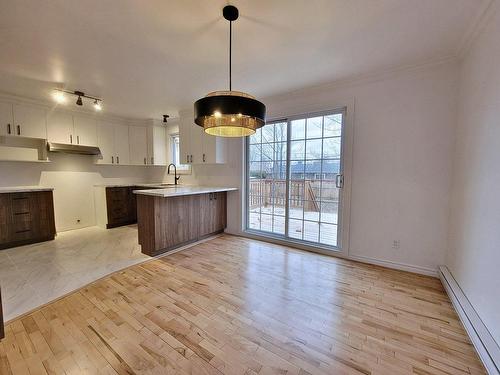 Vue d'ensemble - 255 Rue Des Cèdres, Lachute, QC - Indoor Photo Showing Kitchen