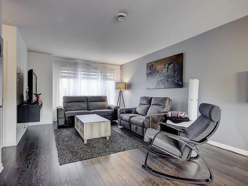 Living room - 13 Rue Joseph-Bresse, Chambly, QC 