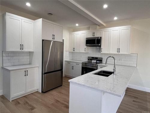 653 Hoffman Ave, Langford, BC - Indoor Photo Showing Kitchen With Double Sink With Upgraded Kitchen