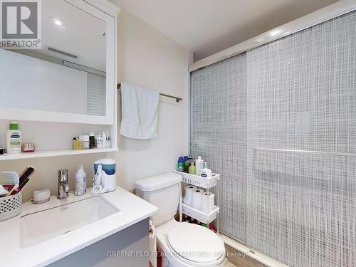 709 W - 565 Wilson Avenue, Toronto, ON - Indoor Photo Showing Bathroom