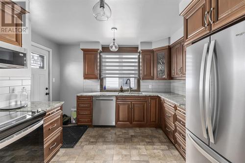 472 Wellington St E, Sault Ste. Marie, ON - Indoor Photo Showing Kitchen