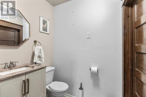 472 Wellington St E, Sault Ste. Marie, ON - Indoor Photo Showing Bathroom