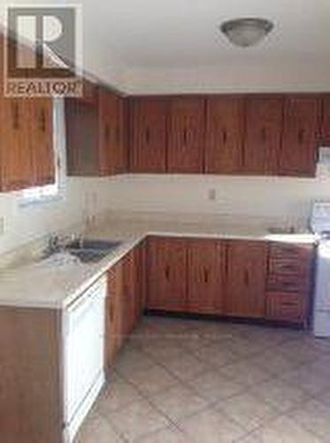 42 Coe Drive, Ajax, ON - Indoor Photo Showing Kitchen