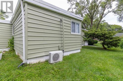 1497 Everts Avenue, Windsor, ON - Outdoor With Exterior