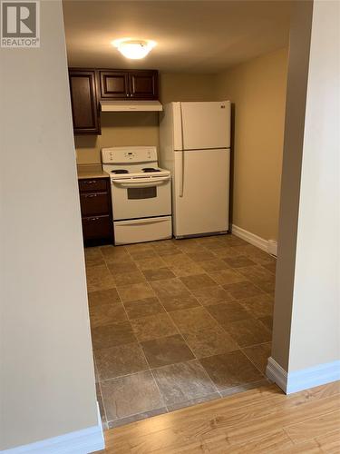 122 Smallwood Drive, Mount Pearl, NL - Indoor Photo Showing Kitchen